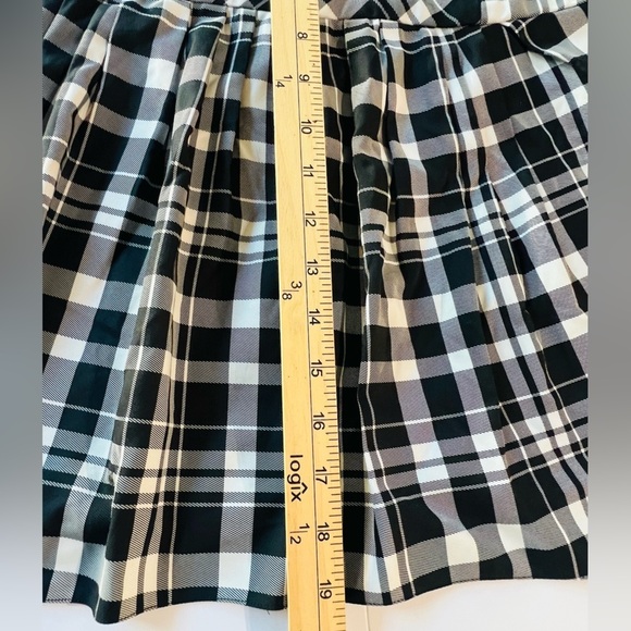 EMPORIO ARMANI SKIRT BLACK & WHITE SIZE 40 Italy US 4 please see measurement - Picture 15 of 15